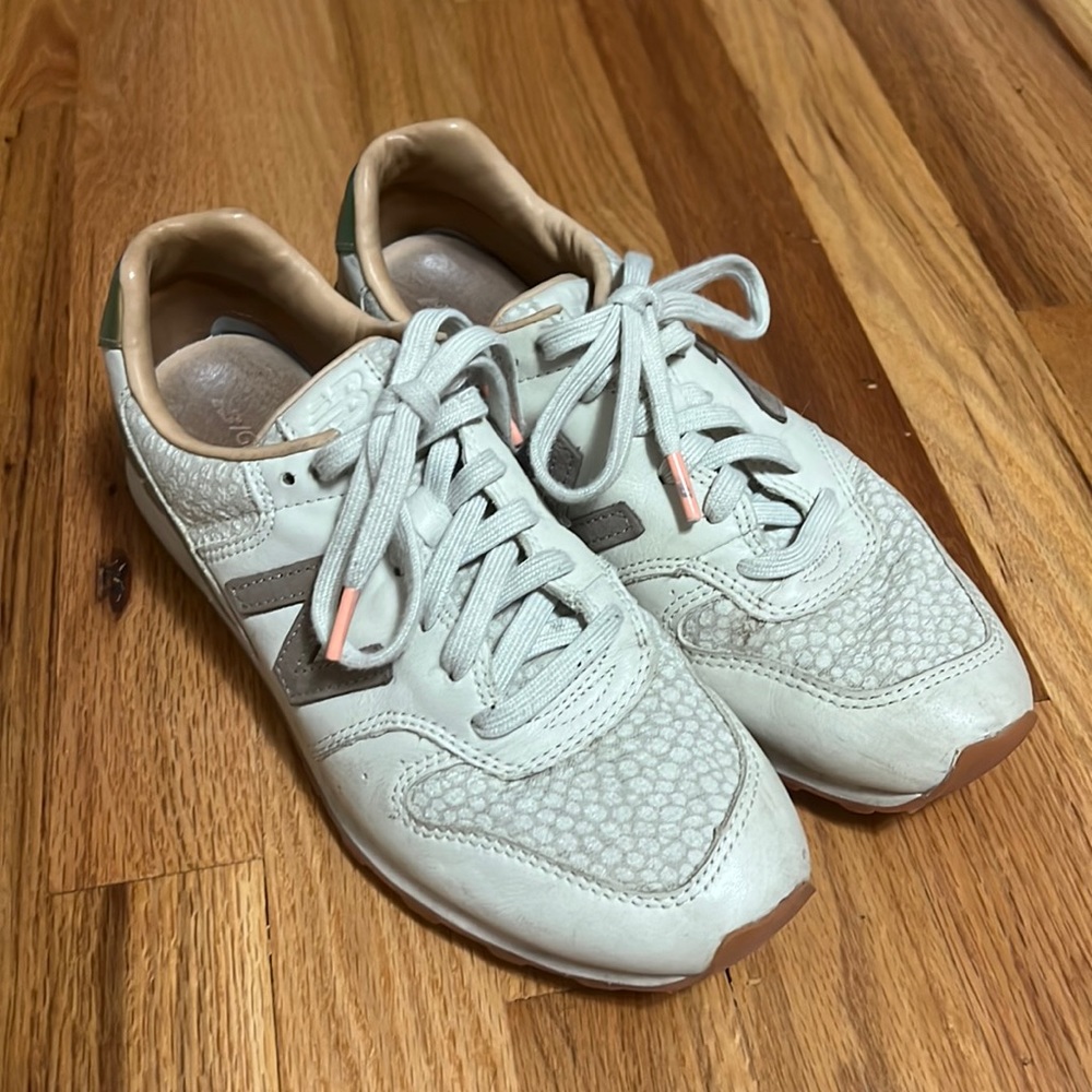New Balance Grey 696 - Limited Edition